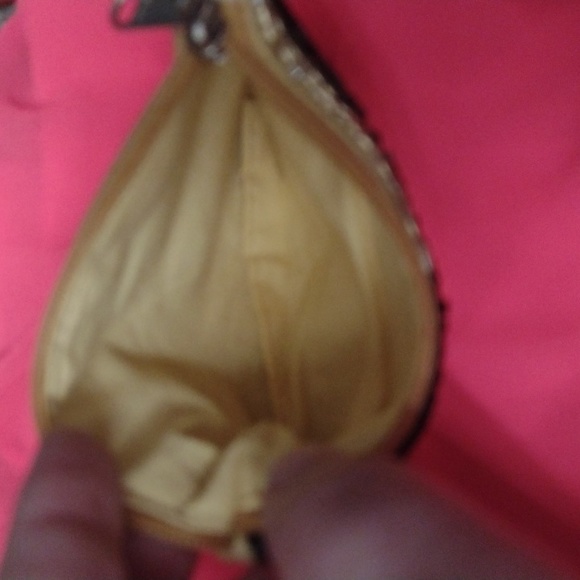 Change purse&hair ties - Picture 4 of 5